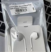 Image result for iPhone 6 EarPods