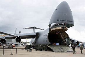Image result for C-5 Galaxy vs C-17