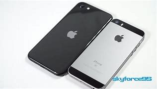 Image result for iPhone SE 2nd Generation Black vs White