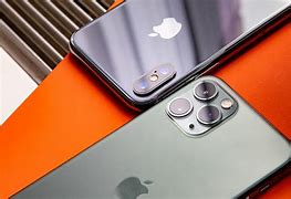 Image result for iPhone 11 vs 11 Pro Side by Side