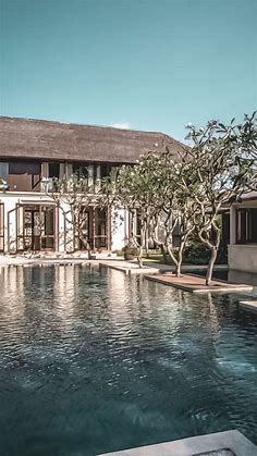 FOUR SEASONS RESORT, BALI JIMBARAN BAY // Hotels in Heaven® | Resort architecture, Bali resort, Destin hotels
