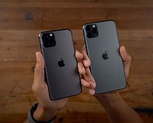 Image result for iPhone 11 Pro Midnight Green vs Space Grey