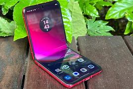 Image result for RAZR M OtterBox