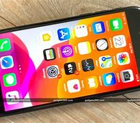 Image result for iPhone SE 2020 Pictures