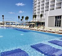 Image result for Riu Palace Paradise Island Swimming Pool