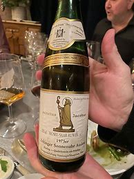 Image result for Sanctus Jacobus Scharzhofberger Riesling Auslese