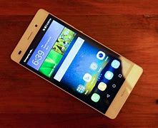 Image result for Huawei P8 Lite Skarm