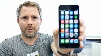 Image result for iPhone SE UI