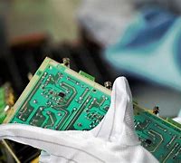 Image result for Surface Mount PCB vs Through Hole