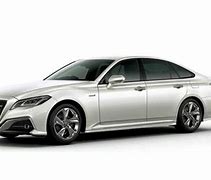 Image result for Toyota Crown 2019 with Sunroof