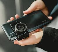 Image result for Moment Lens Nexus 6P