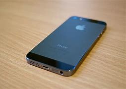 Image result for iPhone Xr vs 5S