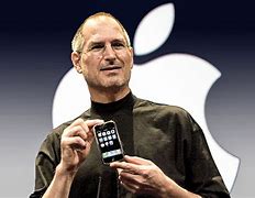 Image result for Steve Jobs Primeiro iPhone