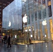 Image result for New York Looter Apple Store