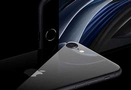 Image result for iPhone SE vs iPhone 8