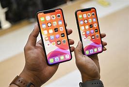 Image result for iPhone 11 vs Ipone 11 Pro