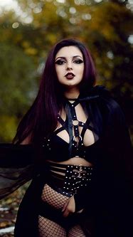 Image result for Gothic Girl in Mysterious