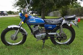 Image result for Vintage Yamaha 125