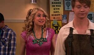 Image result for Hannah Kat Jones Austin and Ally