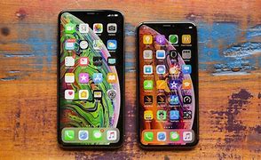 Image result for iPhone XS vs Iiphone 11 Display