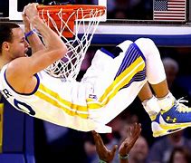 Image result for Steph Curry Makeing Ajoul