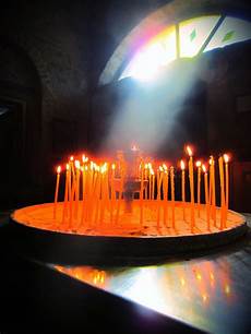 candele chiesa candele della chiesa fotografia stock immagine di candele chiesa candele della chiesa fotografia stock immagine di