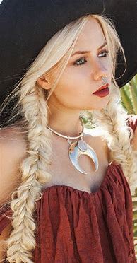 Image result for Coiffure Boheme