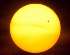 Image result for Blurry iPhone Picture of Venus