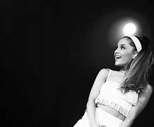 Image result for Ariana Grande Screen iPhone