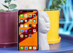 Image result for Apple iPhone SE iOS 13