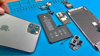 Image result for Pivture of the Speaker Inside a iPhone 11 Pro Max Gold