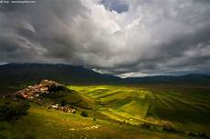 web castelluccio di norcia castelluccio di norcia 010103 juzaphoto web castelluccio di norcia castelluccio di norcia 010103 juzaphoto