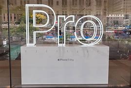 Image result for iPhone 11 Pro vs Base