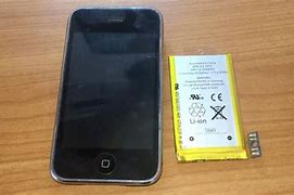 Image result for iphone 3g batteries repair