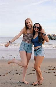 Image result for Best Friend Poses Cute Swimsuit