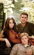 Image result for Hunger Games Katniss Gale and Peeta