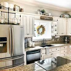 kitchen decor ideas 15 kitchen decor ideas with farmhouse style the unlikely kitchen decor ideas 15 kitchen decor ideas with farmhouse style the unlikely