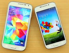 Image result for Samsung Galaxy S4 vs iPhone 5