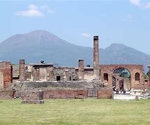 Image result for Vesuve Pompei