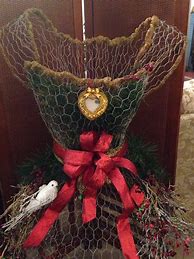 Image result for Chicken Wire Christmas Crafts