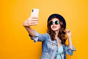Image result for iPhone 6s in Hand Girls