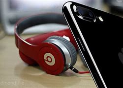 Image result for iphone 7 headphone