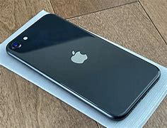 Image result for iPhone SE 2nd Generation iOS 16