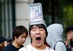 Image result for Cracked iPhone 3GS