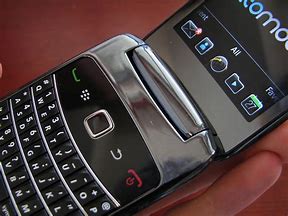 Image result for BlackBerry Style 9670