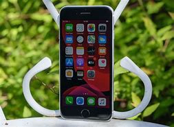 Image result for iPhone SE 2020 Hands-On
