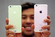 Image result for iPhone SE V iPhone 6