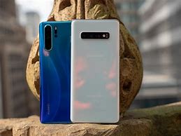 Image result for Huawei P30 Pro vs Samsung S10