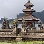 Pura Ulun Danu Temple 的图像结果