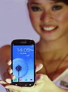 Image result for iPhone 5 Galaxy S3